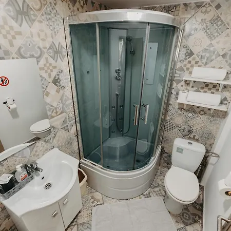 Piata Amzei Nr.1 *